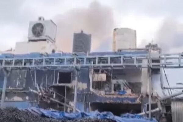 Hyderabad Factory Blast: 8 Dead, 28 Injured in Chemical Plant Explosion – Migrant Workers Among the Victims Hyderabad Factory Blast
