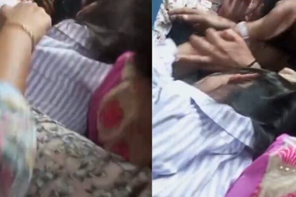 Mumbai Local Train Viral Incident